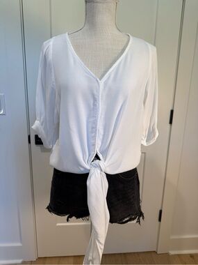 Karen Kane White Tie Front Blouse Size Medium